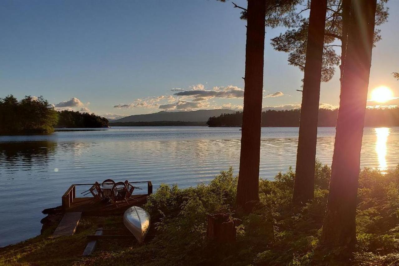 Meredith Lakefront Lodge On Lake Winnipesaukee Eksteriør bilde